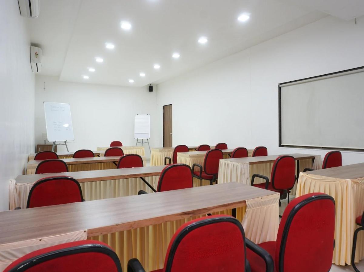 Sunshine Resort Lonavala Dış mekan fotoğraf